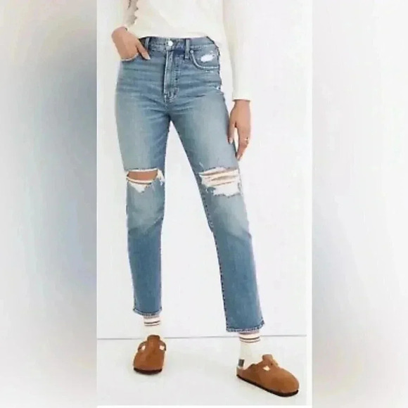 Madewell “the perfect vintage jean” high rise distressed slim fit denim jean 24
